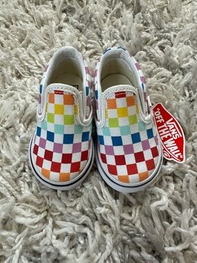 NWT Vans Baby Classic Slip-On Rainbow Checkerboard Sneakers, Size 3